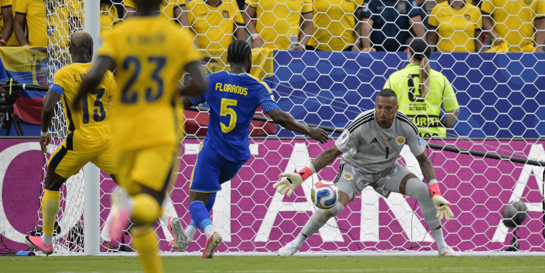 Eloy Room Makes 15 Saves as Curaçao Hold Ecuador to Historic 0-0 World Cup Draw