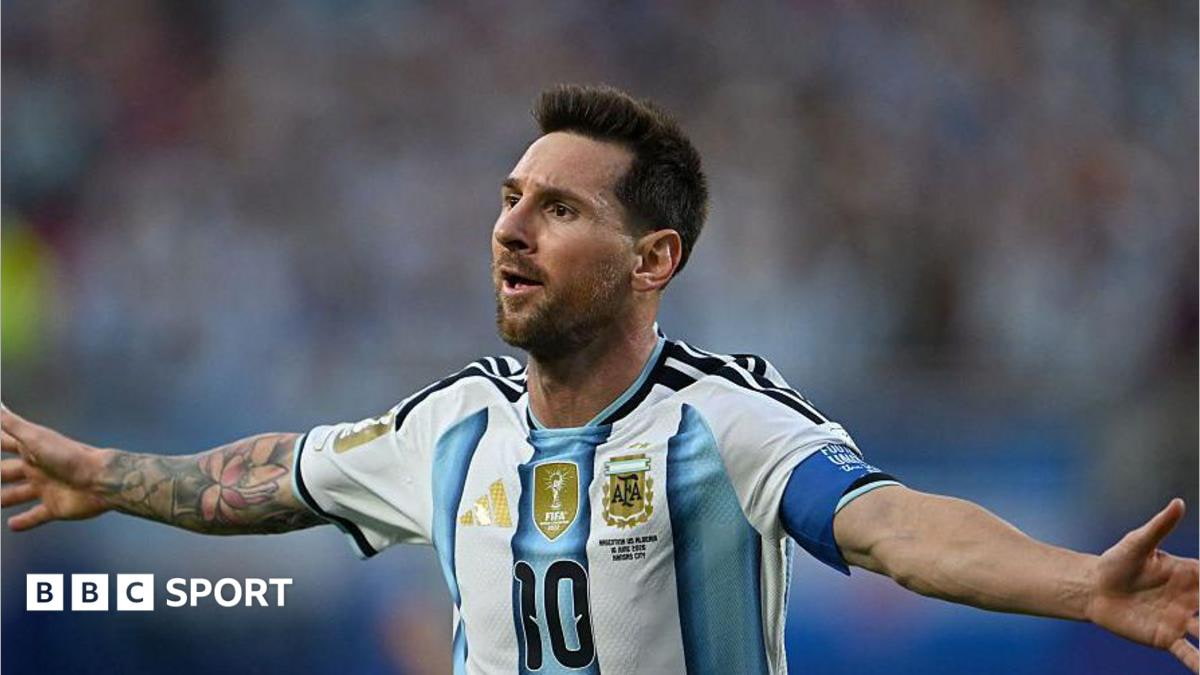 Lionel Messi World Cup Hat Trick Lifts Argentina to 3-0 Win Over Algeria
