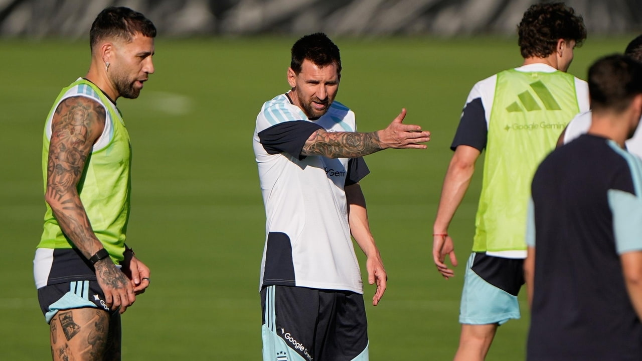 World Cup: Lionel Messi Opens Expected Last Hurrah as Argentina Faces Algeria