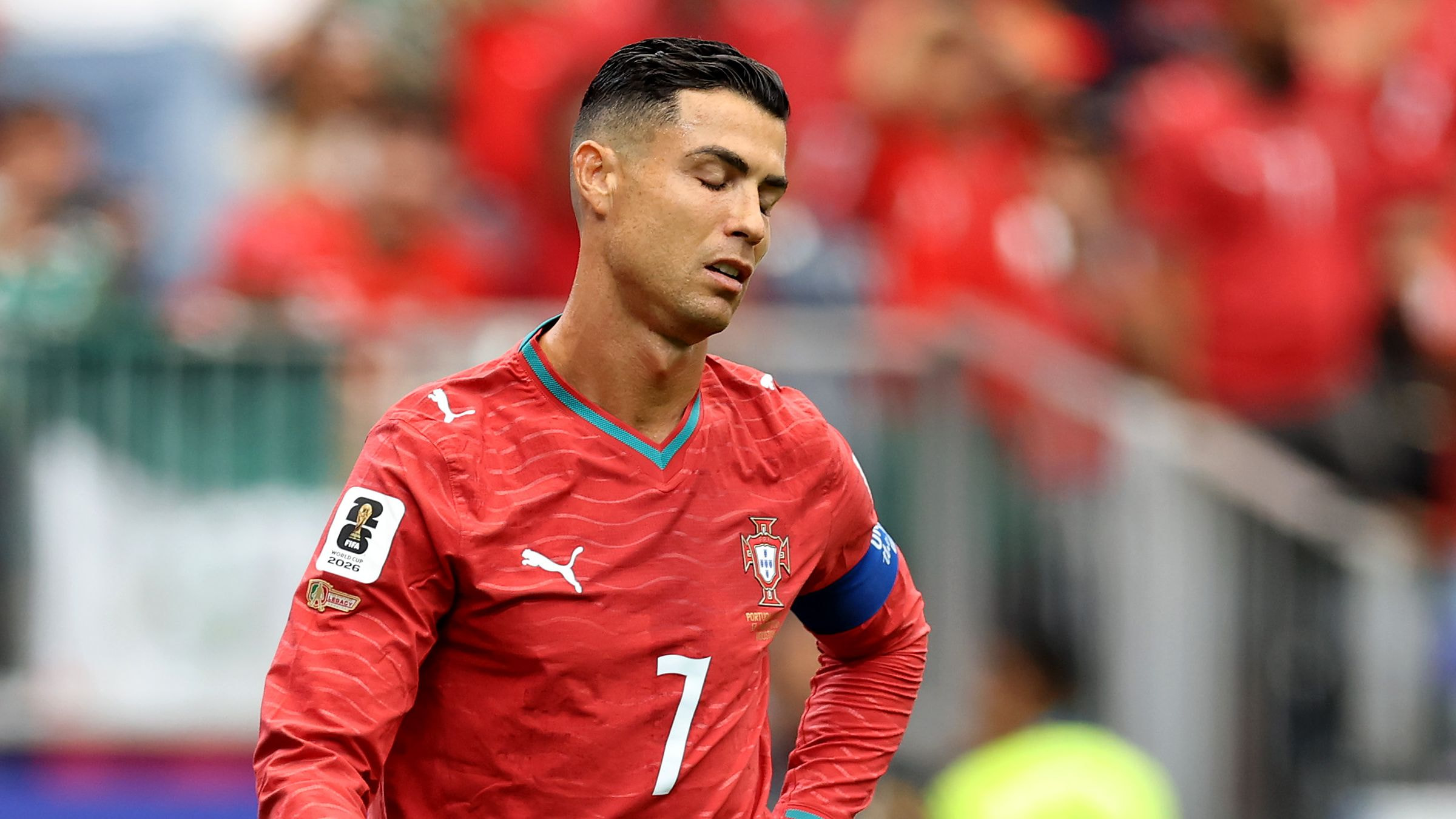 Bruno Alves Defends Cristiano Ronaldo Amid World Cup Criticism, Calls for Team Support