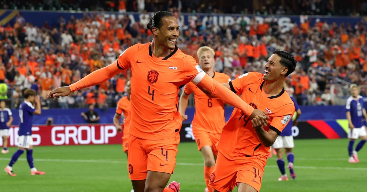 Netherlands Pours On Goals Against Sweden In FIFA World Cup Houston Clash