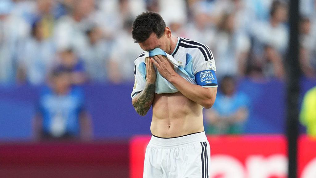 Presenter Florencia Pena Resigns After False Report About Lionel Messi's Father Sparks Outrage in Argentina