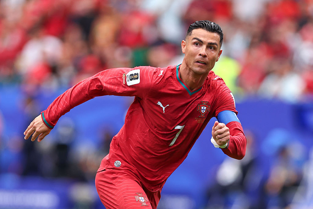 Cristiano Ronaldo Scores in Six World Cups as Portugal Leads Uzbekistan 1-0 in Houston