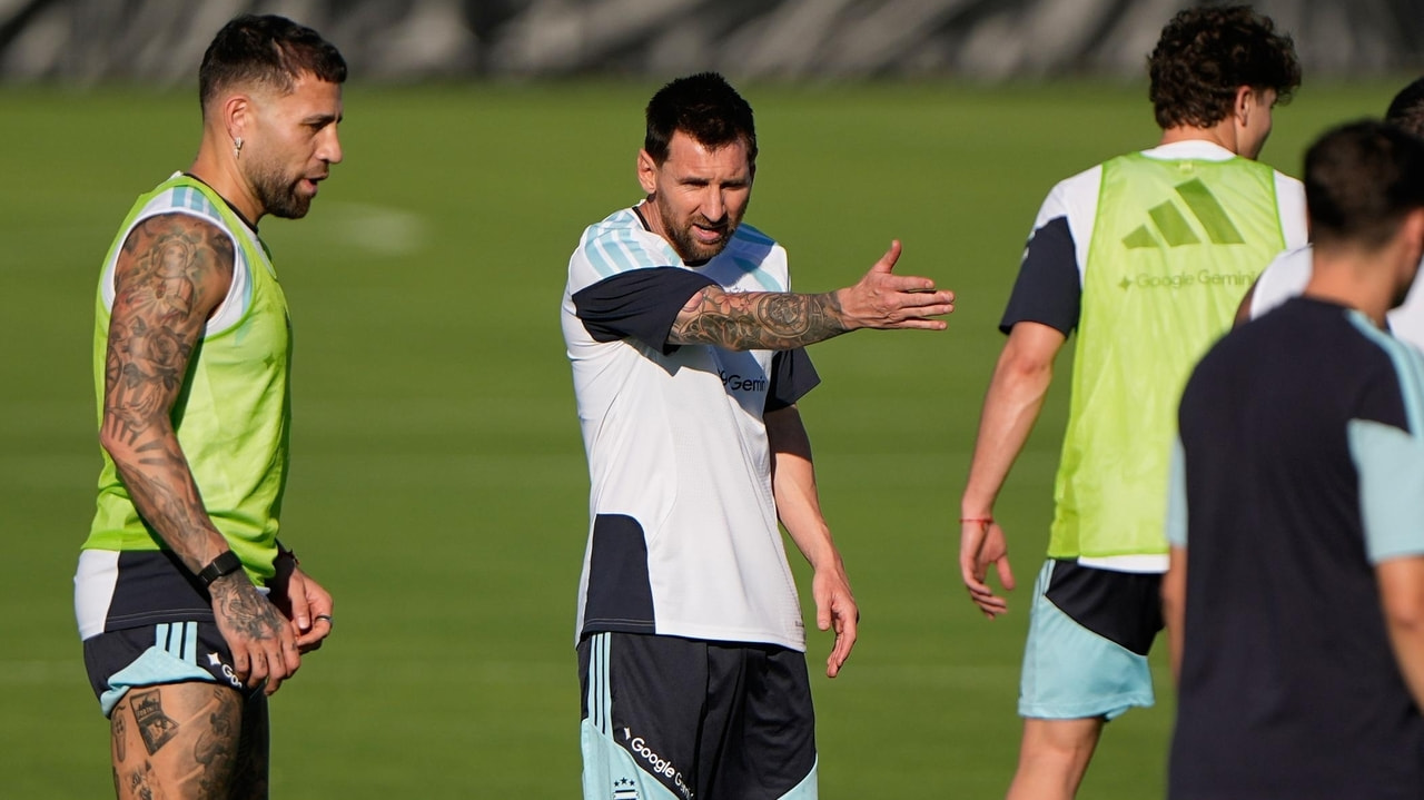 World Cup: Lionel Messi Opens Expected Last Hurrah as Argentina Faces Algeria