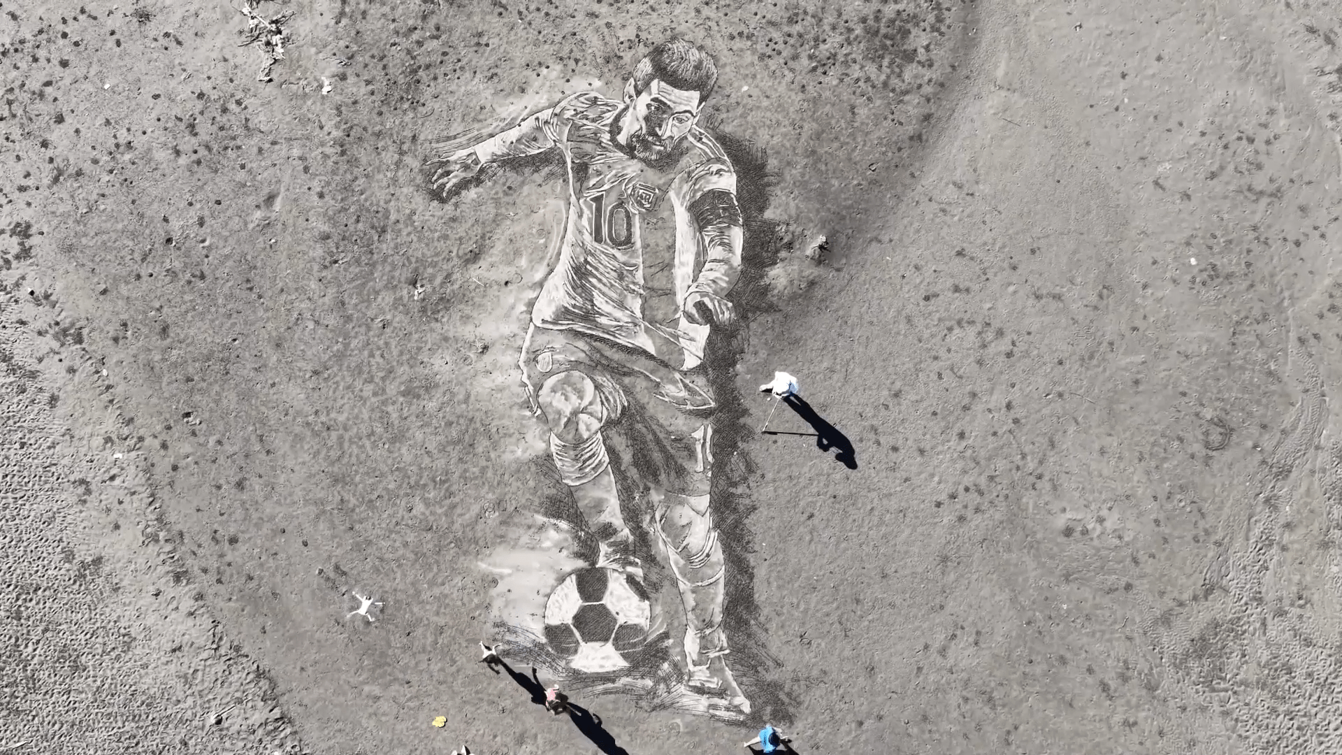 Giant Messi Portrait Carved Into Philippine Beach Ahead of World Cup 2026