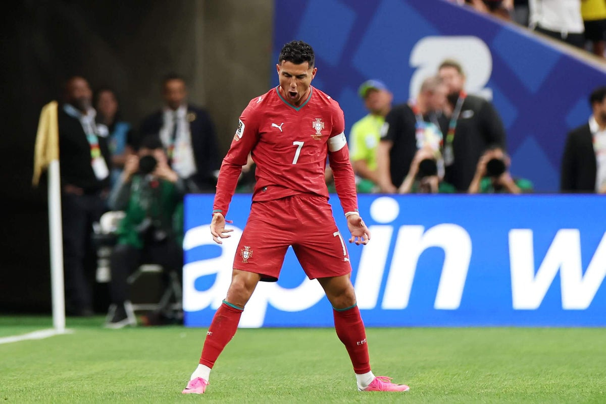 Cristiano Ronaldo Scores Twice as Portugal Beat Uzbekistan 5-0, Becomes First Player to Score at Six World Cups
