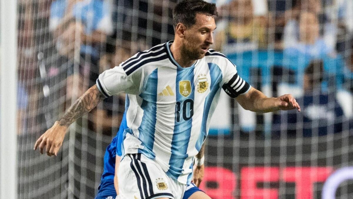 Tuesday World Cup parlay picks: Lionel Messi, reigning champion Argentina should beat Algeria in their opener